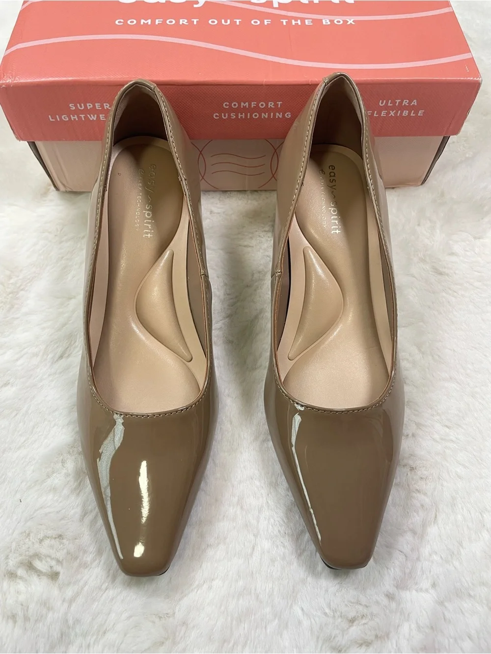 NWB Easy Spirit Nude Patent Pointed-Toe Block Heel Pumps, Size 6.5M
